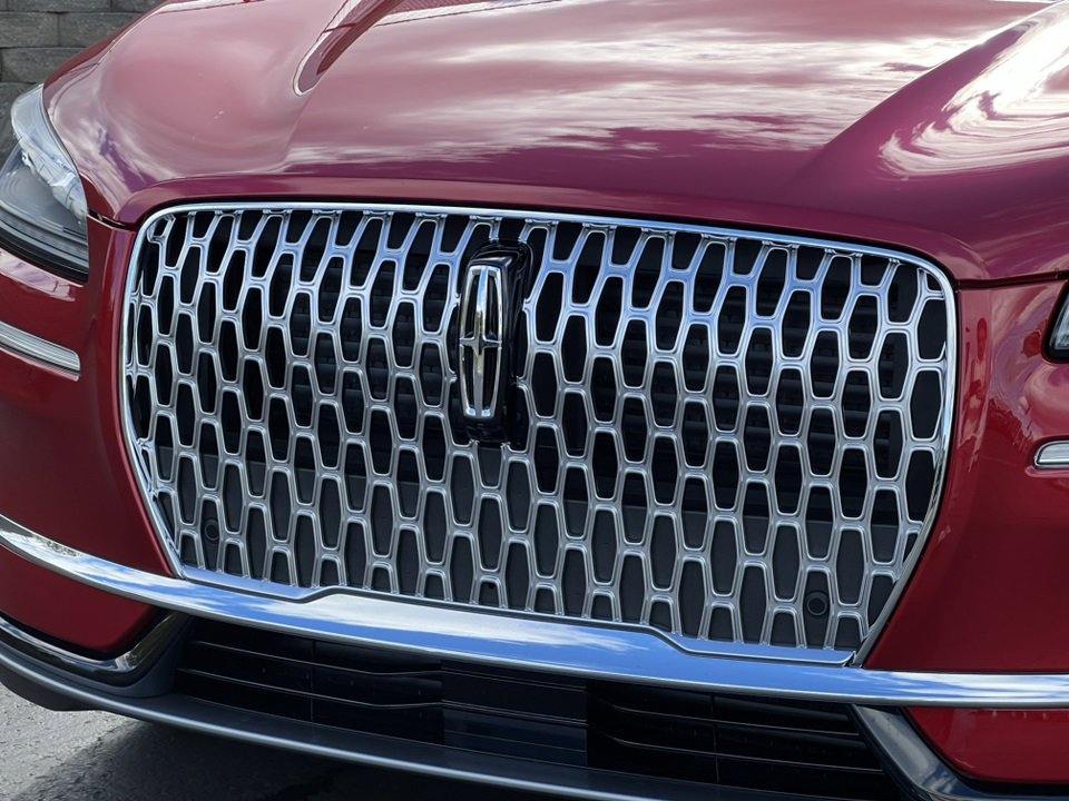 New 2026 Lincoln Corsair Premiere image 36