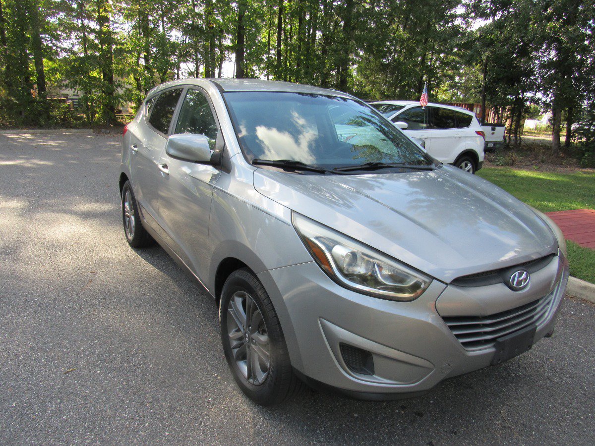 Used 2015 Hyundai Tucson GLS FWD image 2