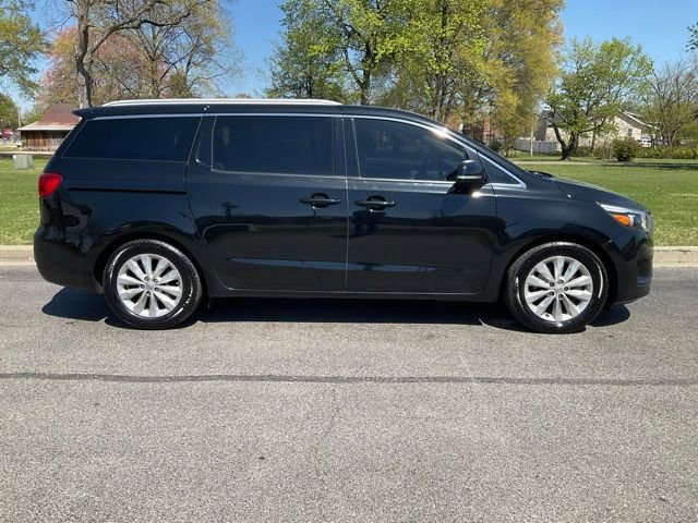 Certified 2017 Kia Sedona EX image 11