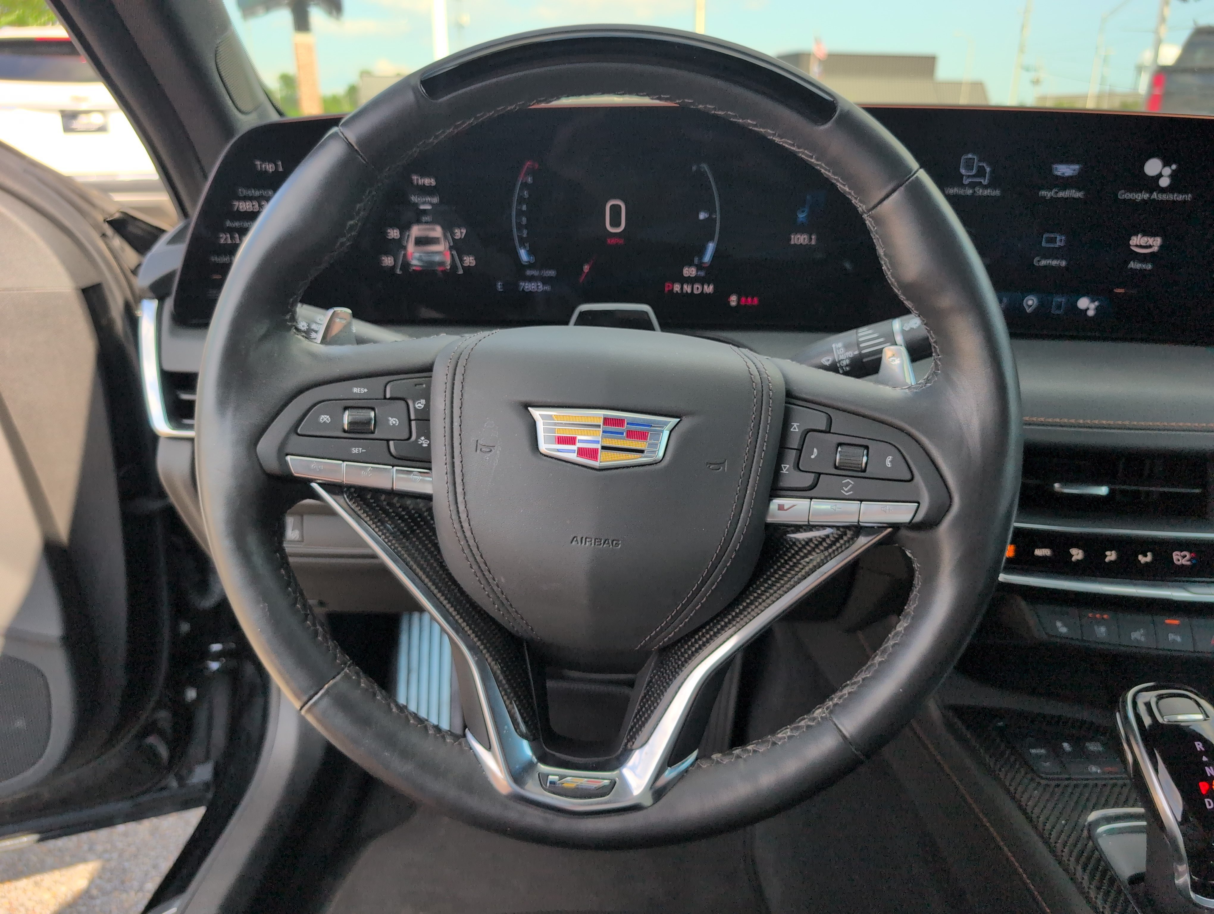 Certified 2025 Cadillac CT5 V w/ LPO, Blue Accent Package RWD image 25
