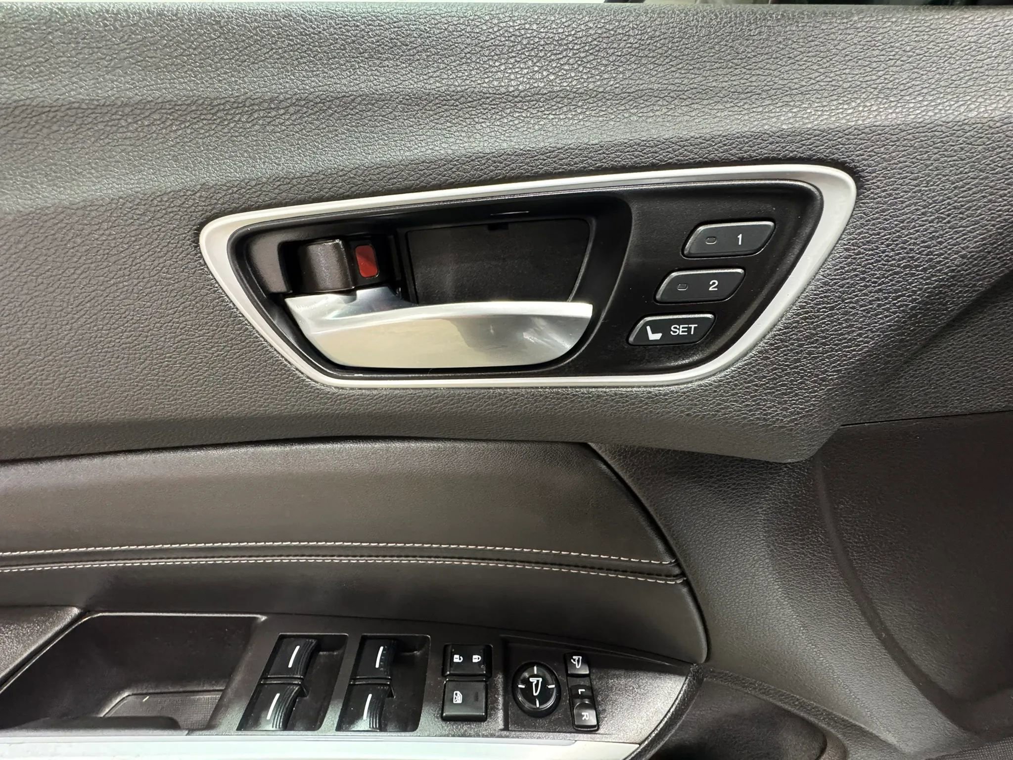 Used 2019 Acura TLX V6 SH-AWD w/ Advance Package image 10