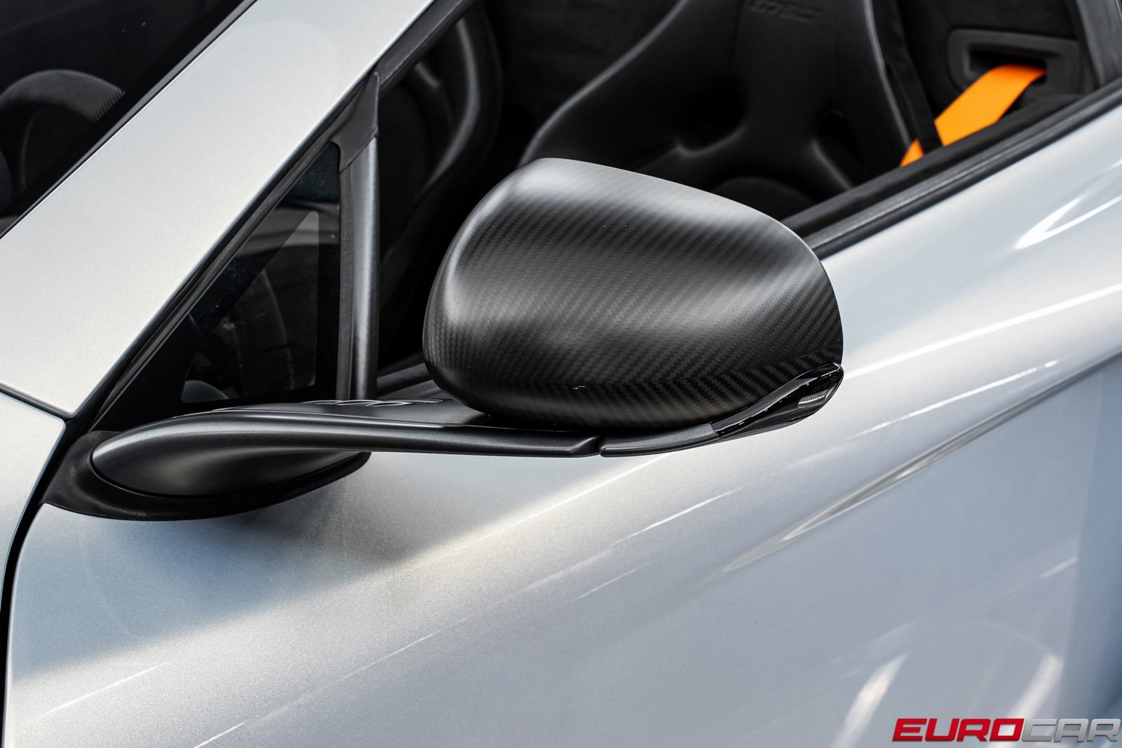 Used 2016 McLaren 675LT Spider image 19