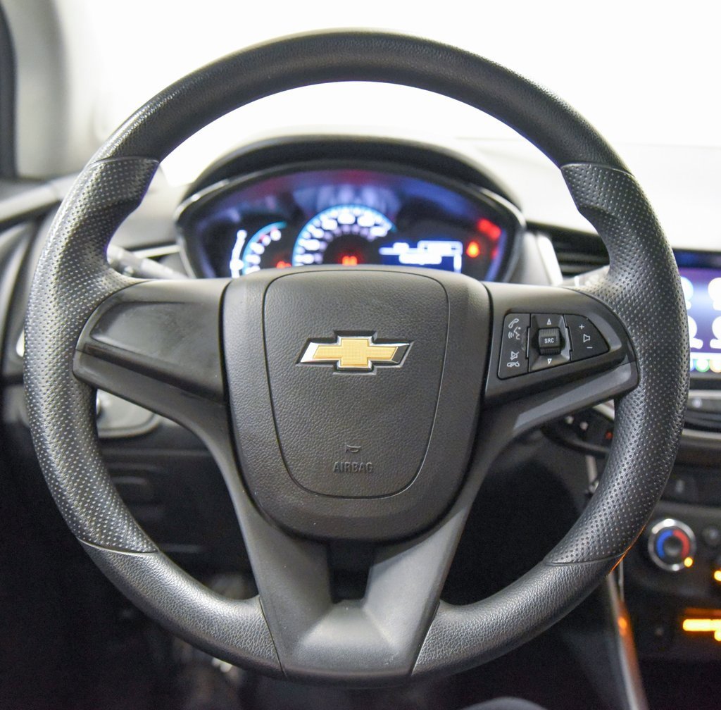 Used 2020 Chevrolet Trax LS image 22