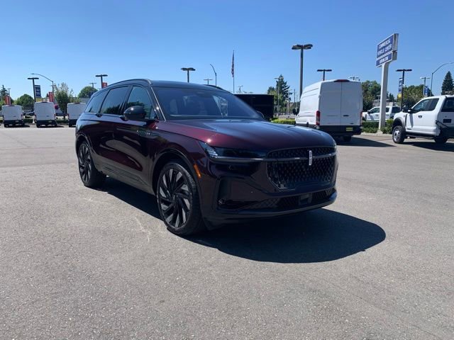 New 2025 Lincoln Nautilus Reserve image 9