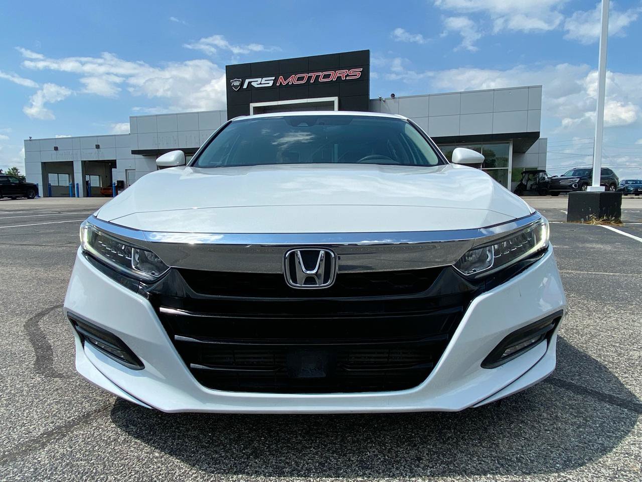 Used 2018 Honda Accord EX image 4