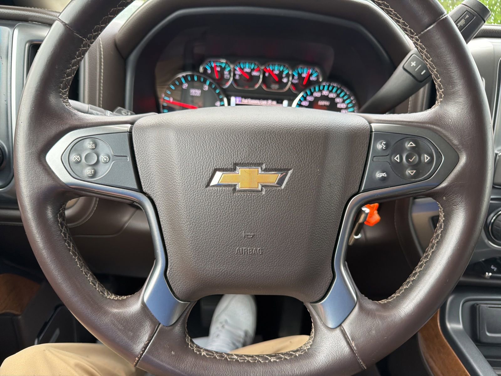 Used 2016 Chevrolet Silverado 3500 LTZ w/ Duramax Plus Package AWD/4WD image 12