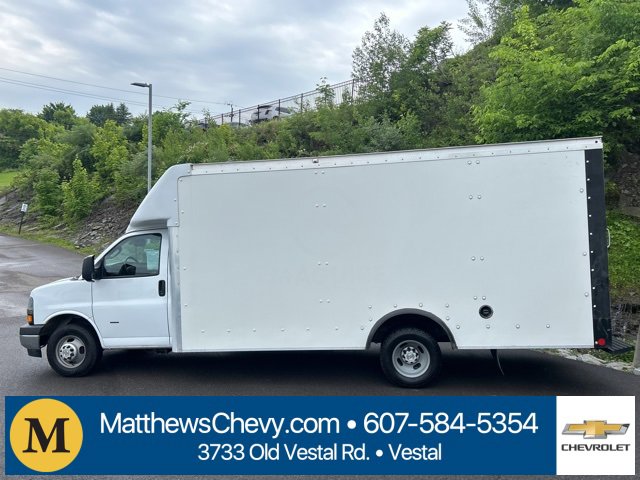 Used 2022 Chevrolet Express 3500 Work Van w/ Power Convenience Package image 16