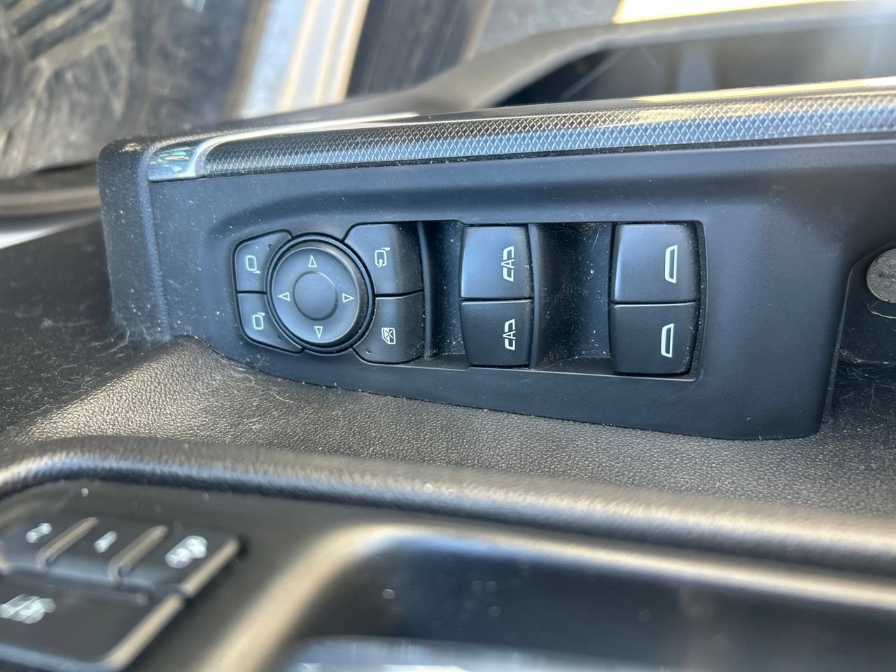 Used 2021 GMC Sierra 1500 AT4 AWD/4WD image 18