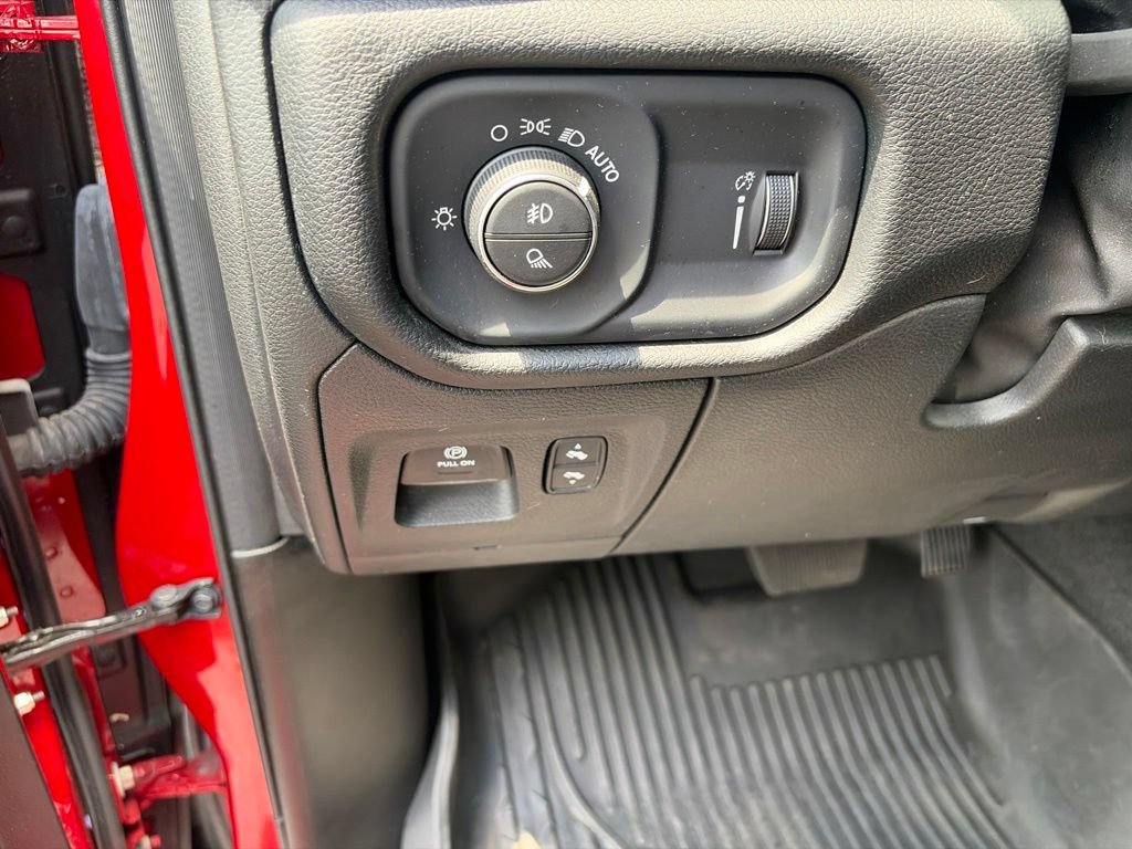 Certified 2022 RAM 1500 Big Horn w/ Built-to-serve Edition AWD/4WD image 22