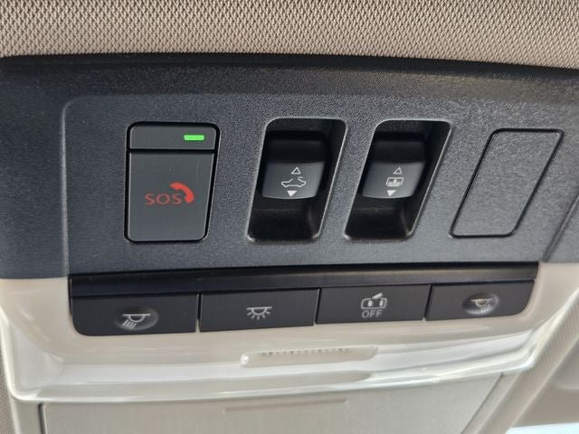 Used 2025 Nissan Rogue Platinum AWD/4WD image 26
