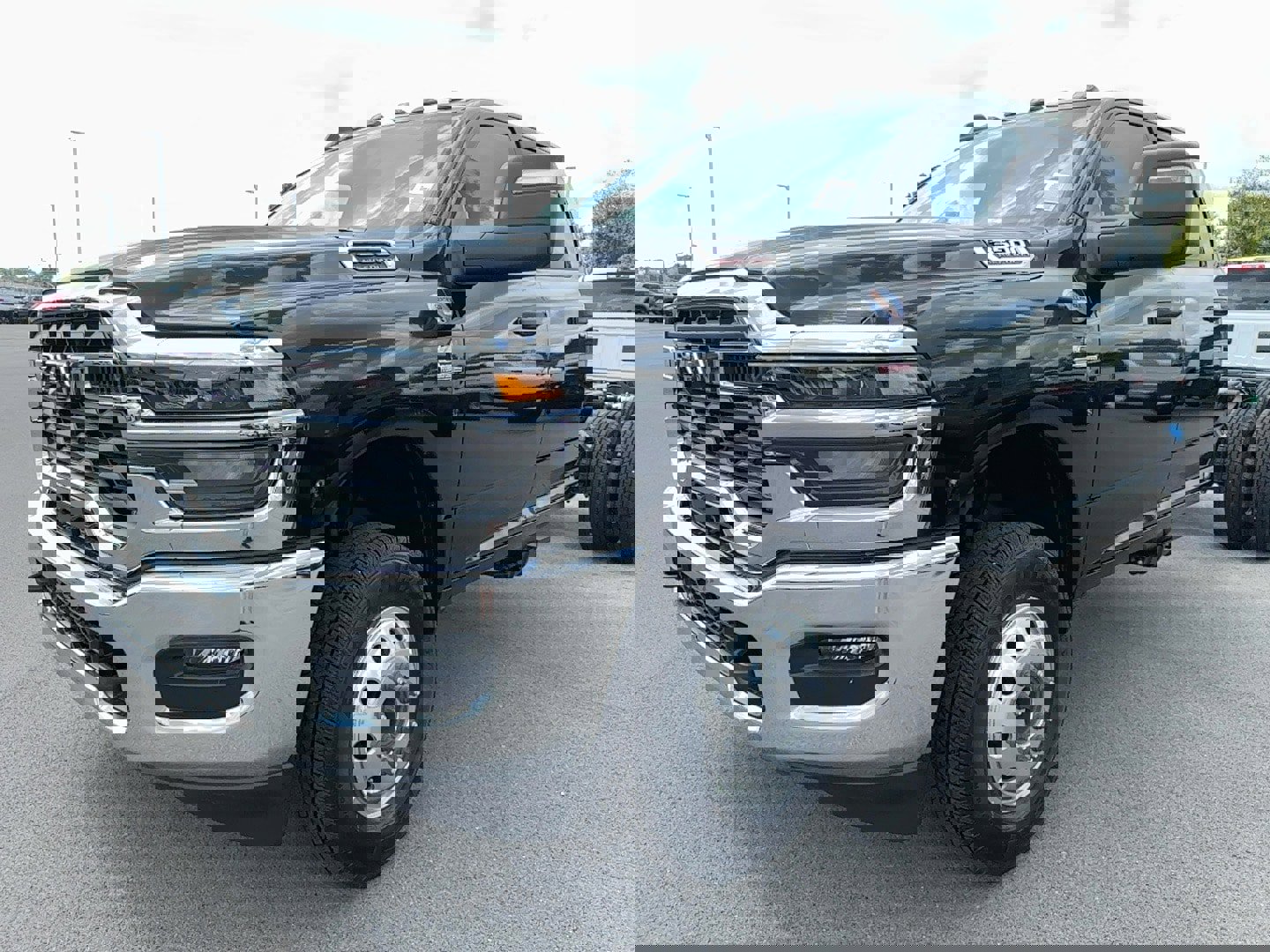 New 2026 RAM 3500 Tradesman w/ Chrome Appearance Group