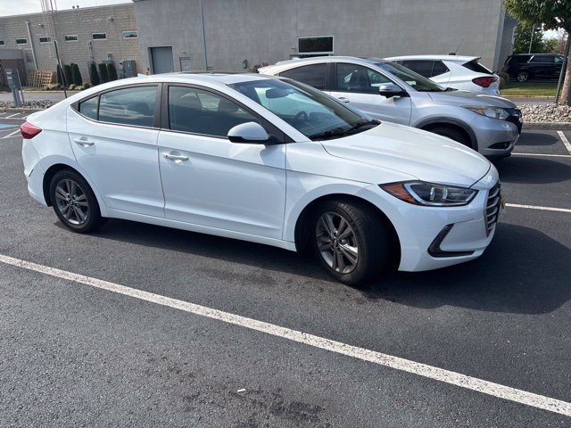 Used 2017 Hyundai Elantra Value Edition FWD image 2