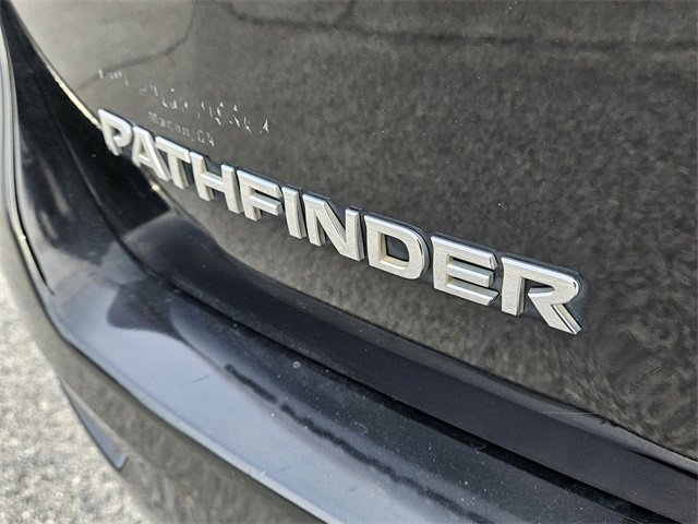 Used 2013 Nissan Pathfinder S image 11