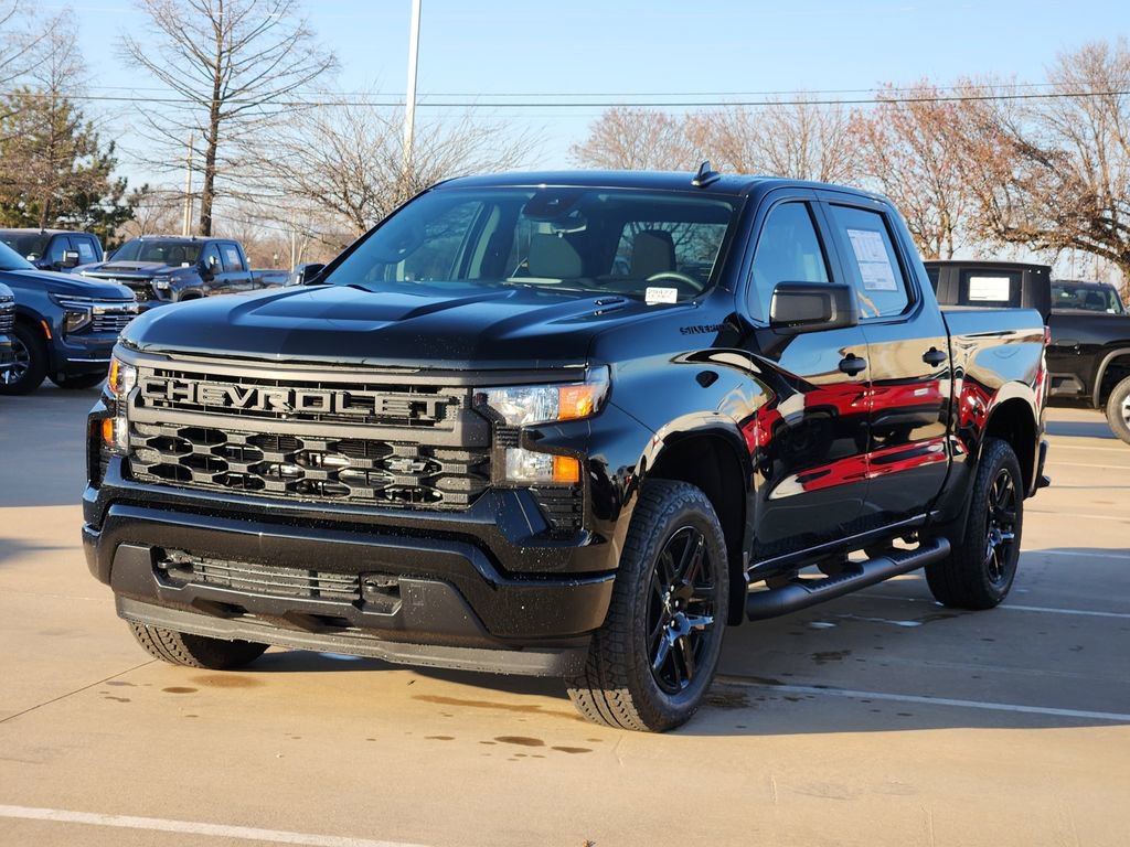 New 2026 Chevrolet Silverado 1500 Custom w/ Turbomax Blackout Package image 2