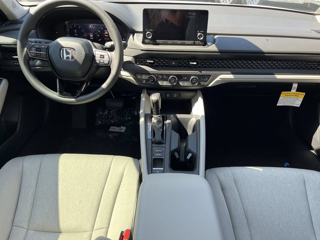 New 2025 Honda Accord SE image 8
