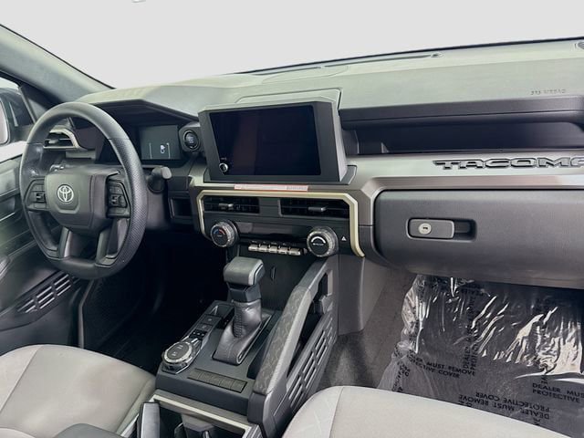 Certified 2025 Toyota Tacoma SR5 AWD/4WD image 26