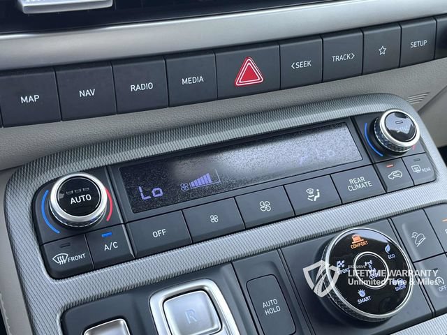 Used 2024 Hyundai Palisade Limited AWD/4WD image 41
