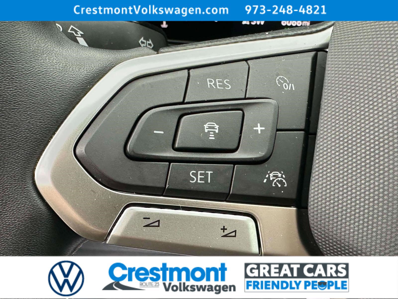 Used 2022 Volkswagen Taos SE w/ Panoramic Sunroof Package image 20