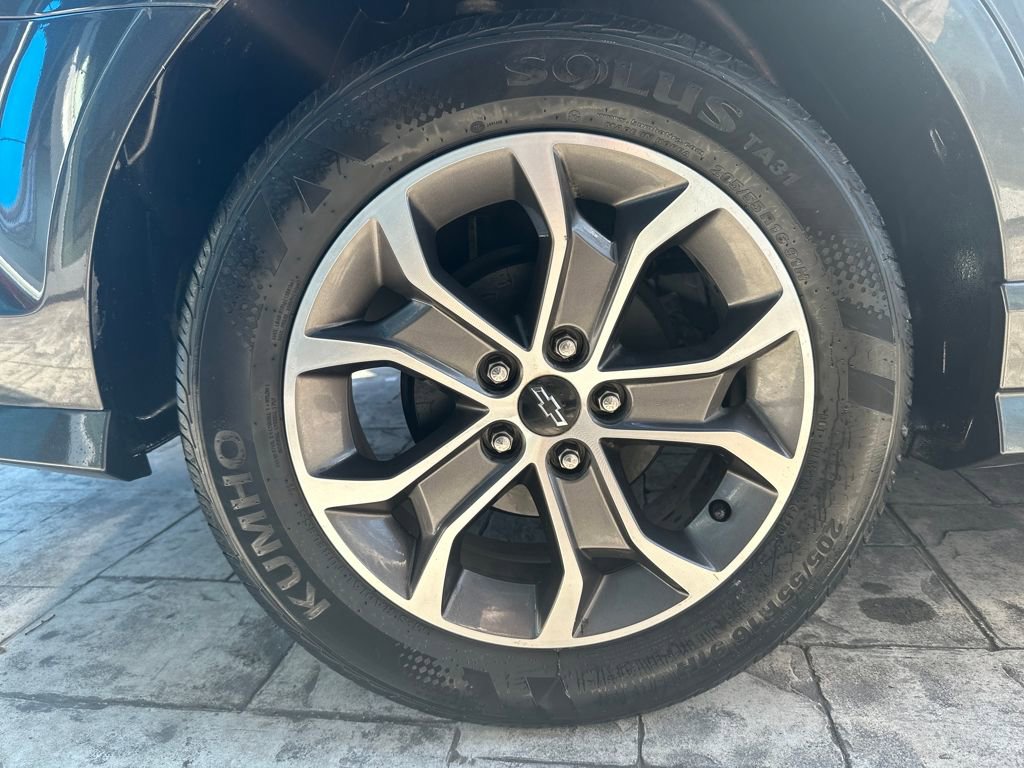 Certified 2018 Chevrolet Sonic LT w/ Convenience Package image 16