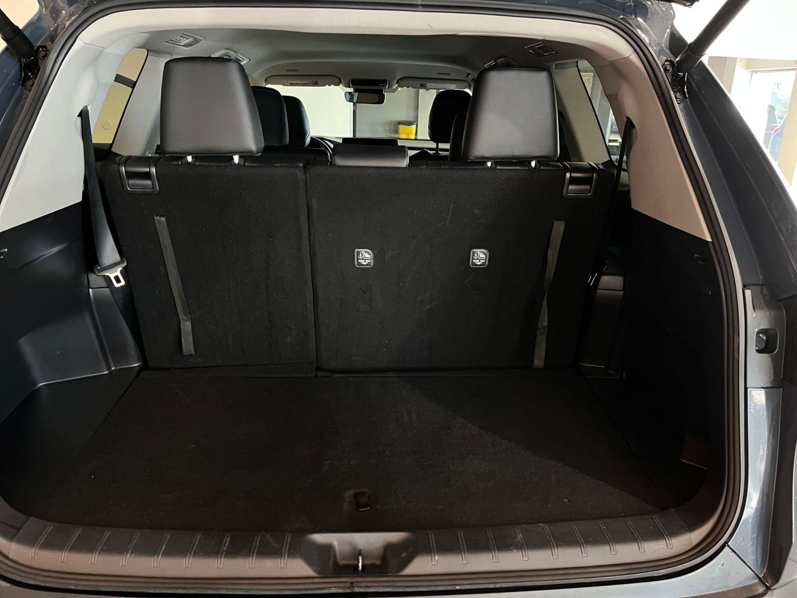 Used 2025 Toyota Grand Highlander FWD image 33