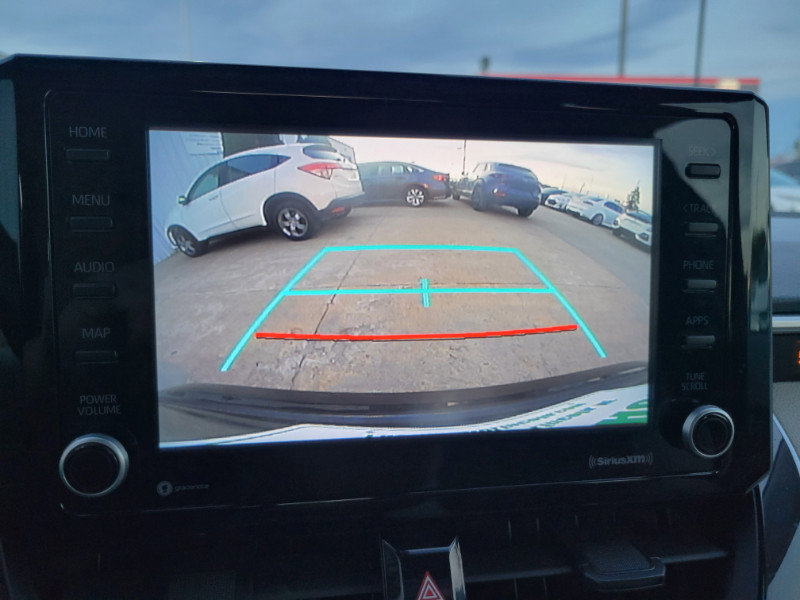 Used 2022 Toyota Corolla LE FWD image 40