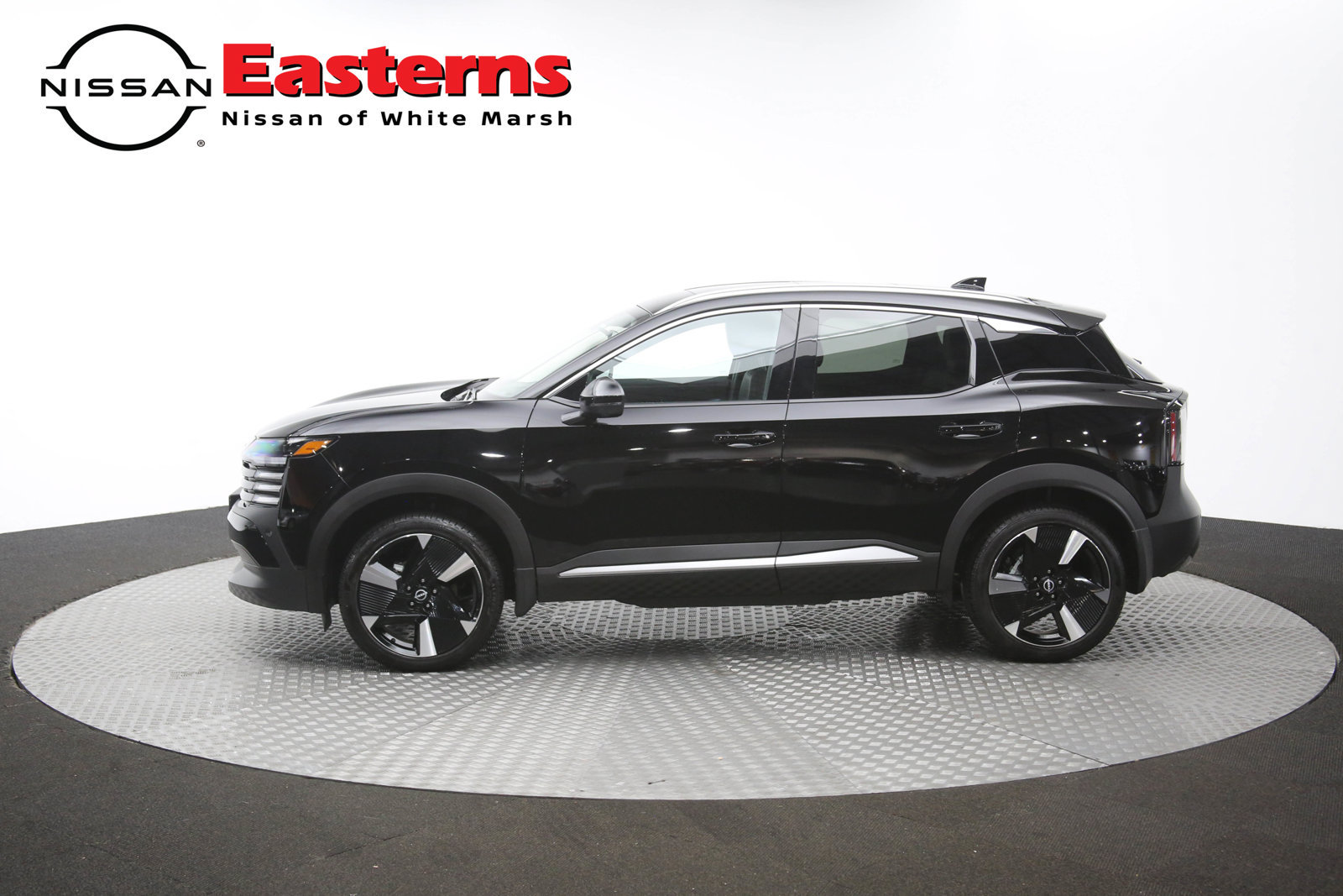 Used 2026 Nissan Kicks SR w/ SR Premium Package AWD/4WD image 62