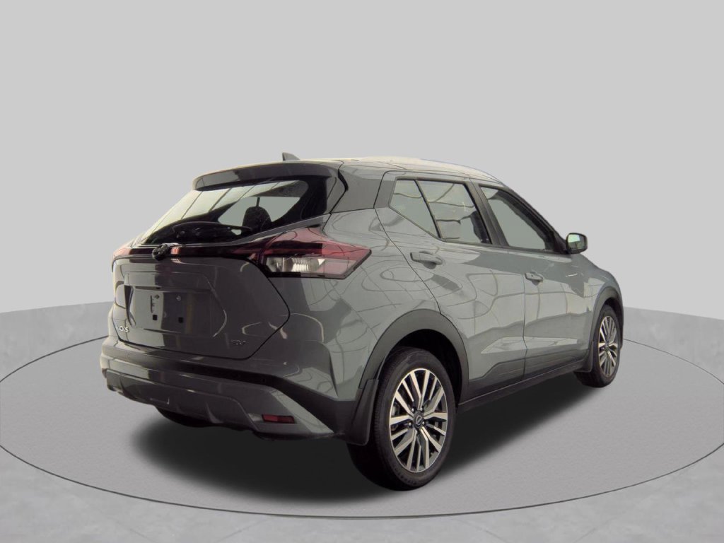 Certified 2024 Nissan Kicks SV FWD image 29