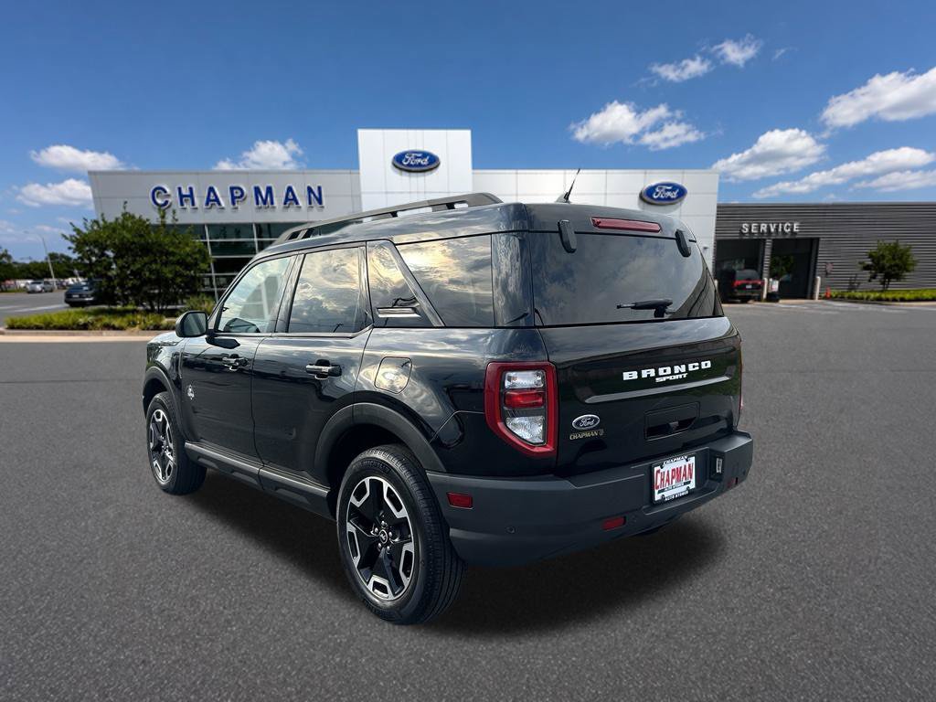 Certified 2024 Ford Bronco Sport Outer Banks w/ Tech Package AWD/4WD image 4