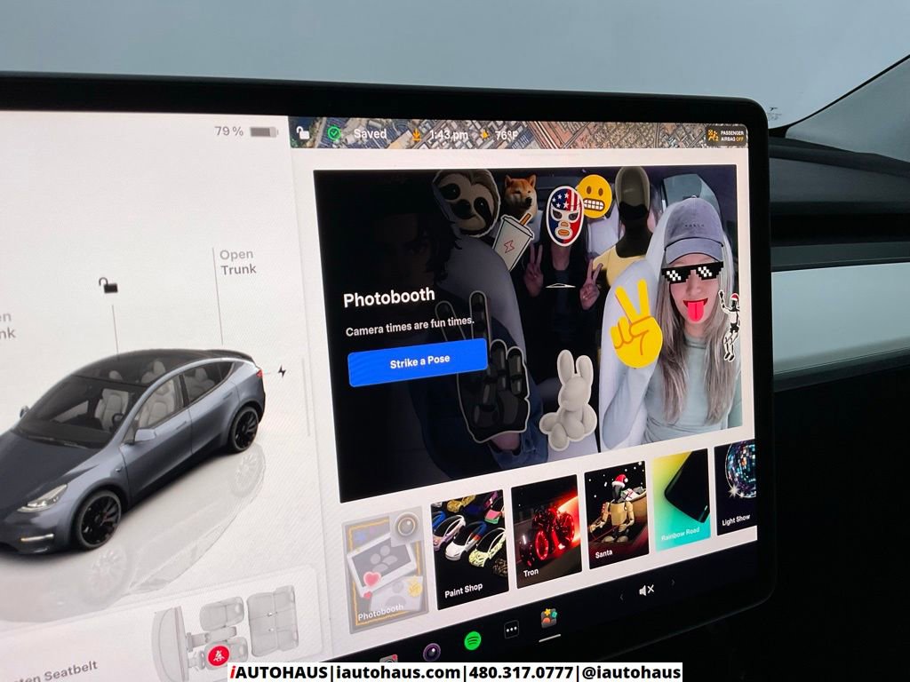 Used 2023 Tesla Model Y Long Range image 33