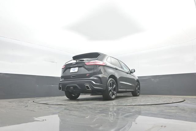 Certified 2021 Ford Edge ST image 37