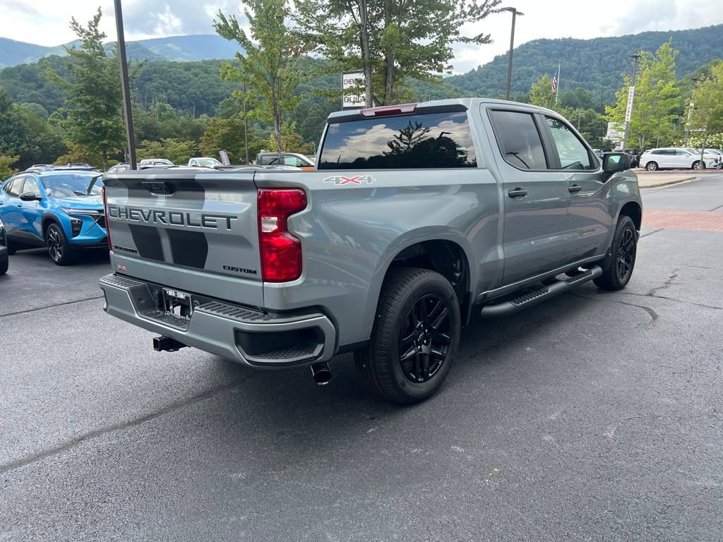 New 2026 Chevrolet Silverado 1500 Custom w/ Rally Edition image 3