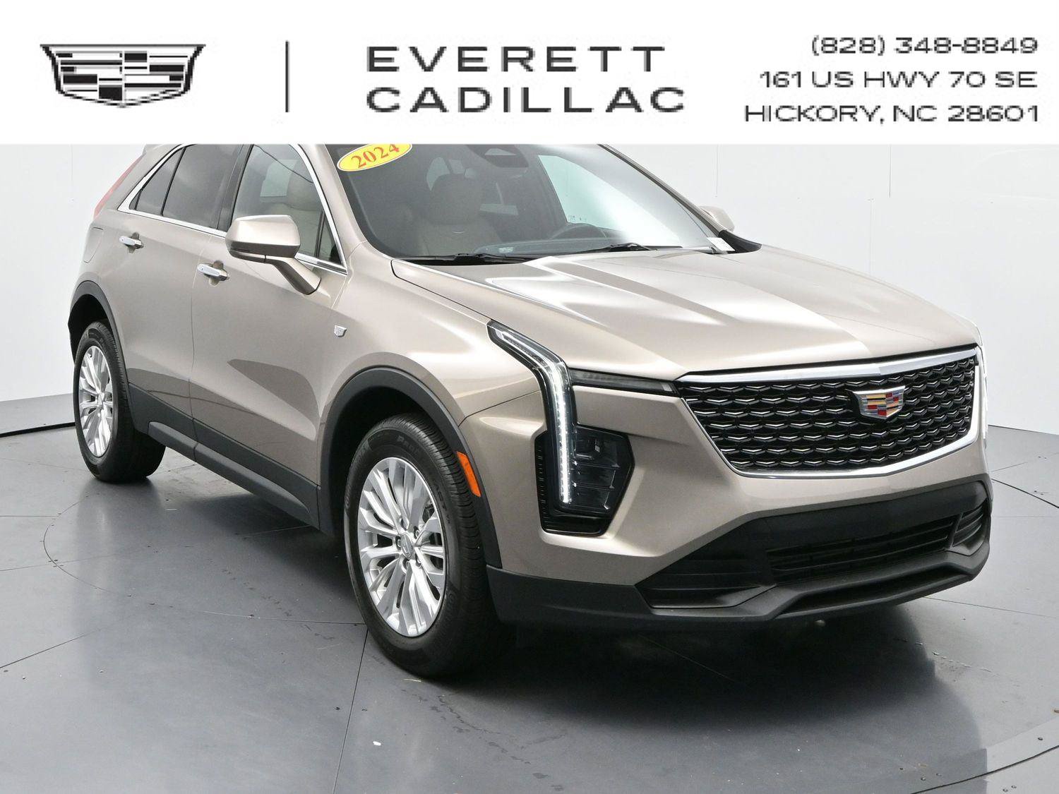 Certified 2024 Cadillac XT4 Luxury w/ Cold Weather Package