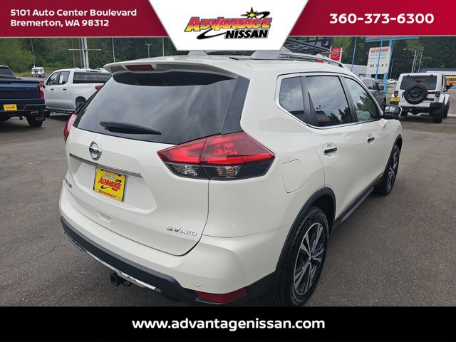 Used 2019 Nissan Rogue SV w/ Premium Package AWD/4WD image 5