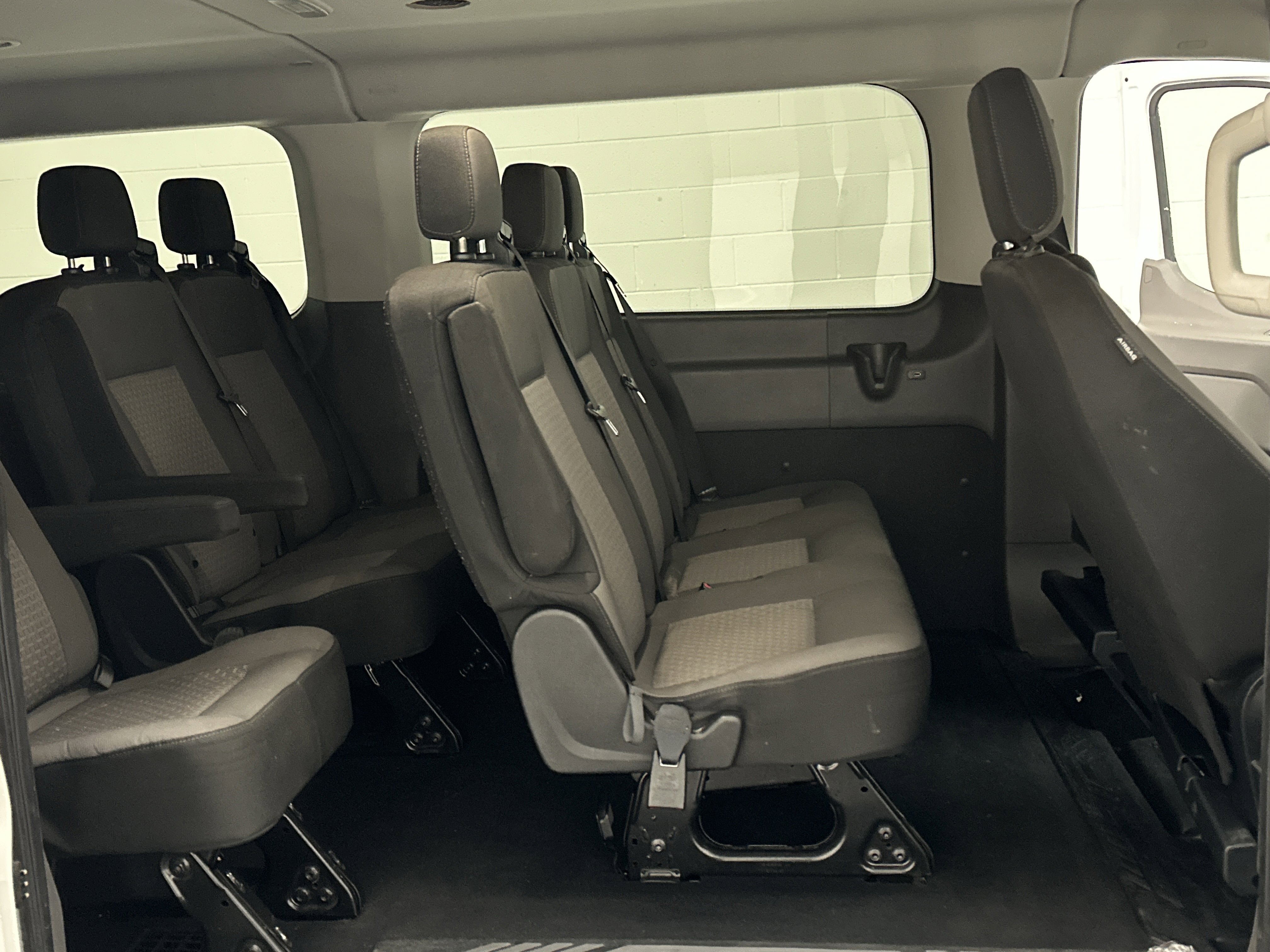 Used 2023 Ford Transit 350 XLT image 20