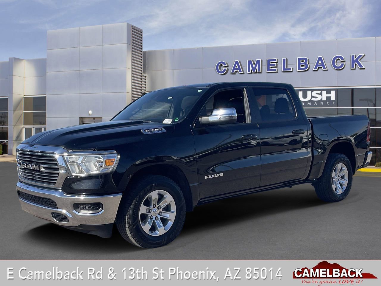 Used 2024 RAM 1500 Laramie image 1