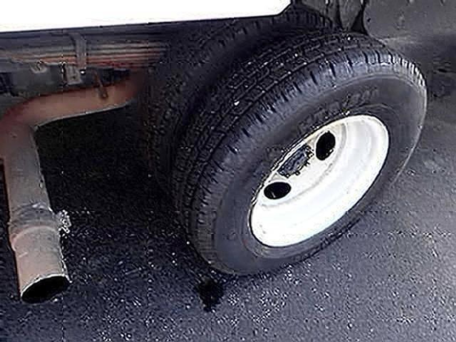 Used 2024 Ford E-450 and Econoline 450 Super Duty w/ Power Windows & Locks Group RWD image 8