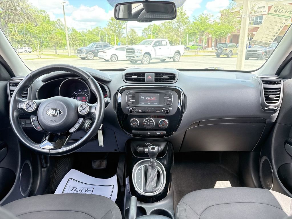 Used 2014 Kia Soul ! image 17