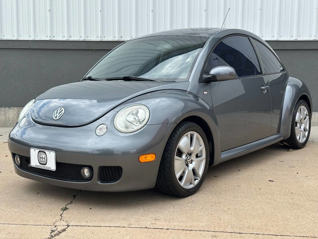Used 2002 Volkswagen Beetle S image 4