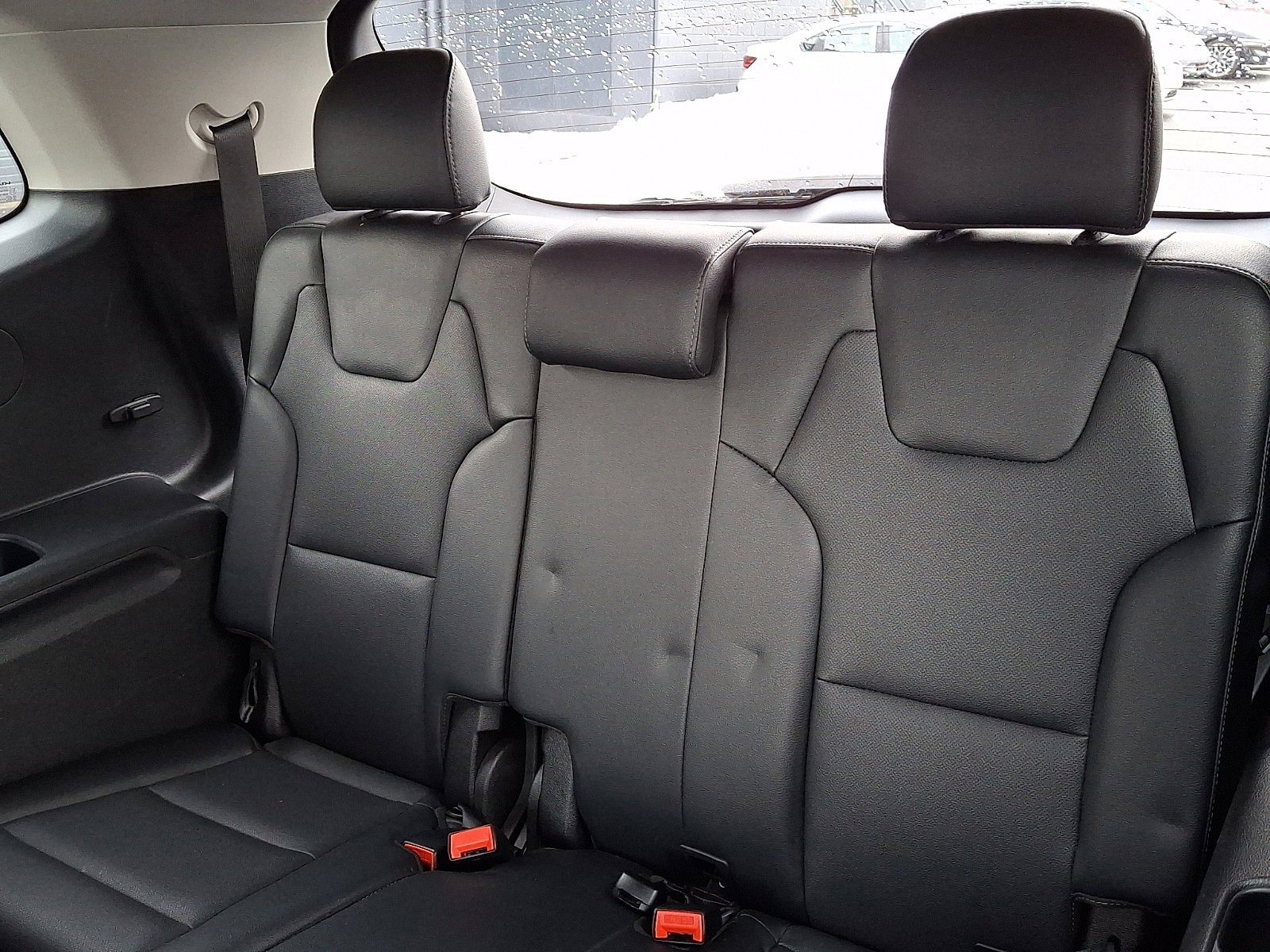Used 2023 Kia Telluride EX w/ EX Captain's Chair Package AWD/4WD image 10