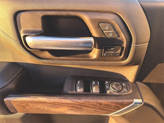 Used 2022 GMC Sierra 2500 Denali w/ Denali Ultimate Package image 24