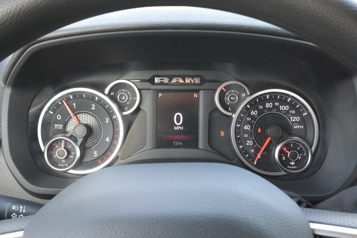 New 2027 RAM 3500 Tradesman AWD/4WD image 25