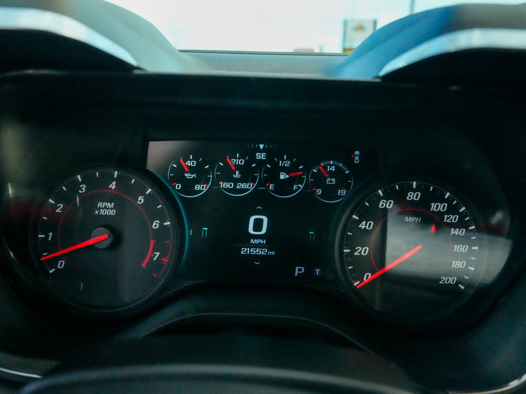 Used 2018 Chevrolet Camaro SS w/ Hot Wheels Edition image 30