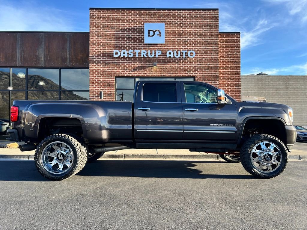Used 2015 GMC Sierra 3500 Denali w/ Duramax Plus Package AWD/4WD image 7