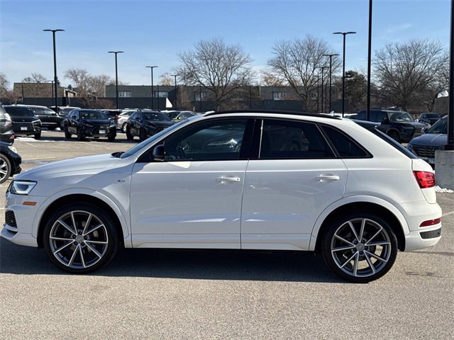 Used 2018 Audi Q3 2.0T Premium Plus w/ S Line Competition Package image 8