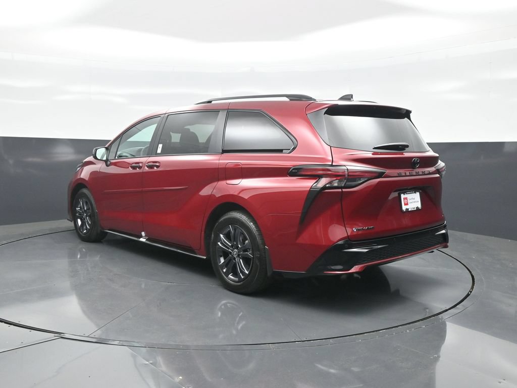 Certified 2026 Toyota Sienna XSE AWD/4WD image 5