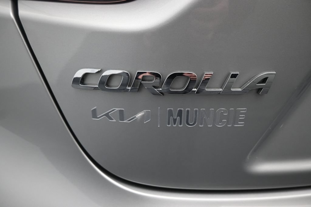 Used 2023 Toyota Corolla LE FWD image 10