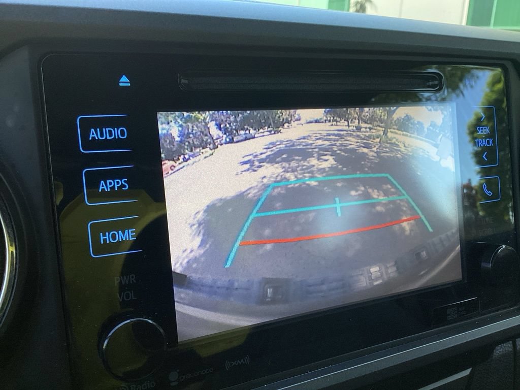 Used 2019 Toyota Tacoma TRD Sport w/ Technology Package AWD/4WD image 16