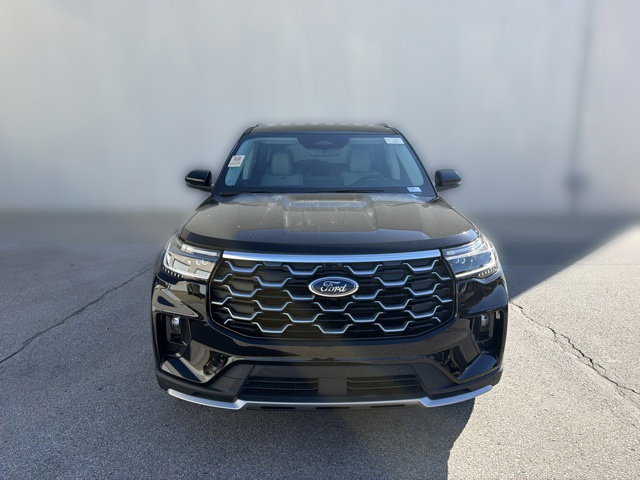 Certified 2026 Ford Explorer Platinum w/ LUX Leather Package AWD/4WD image 15