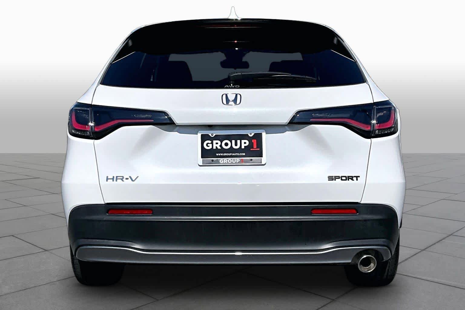 Used 2023 Honda HR-V Sport image 5