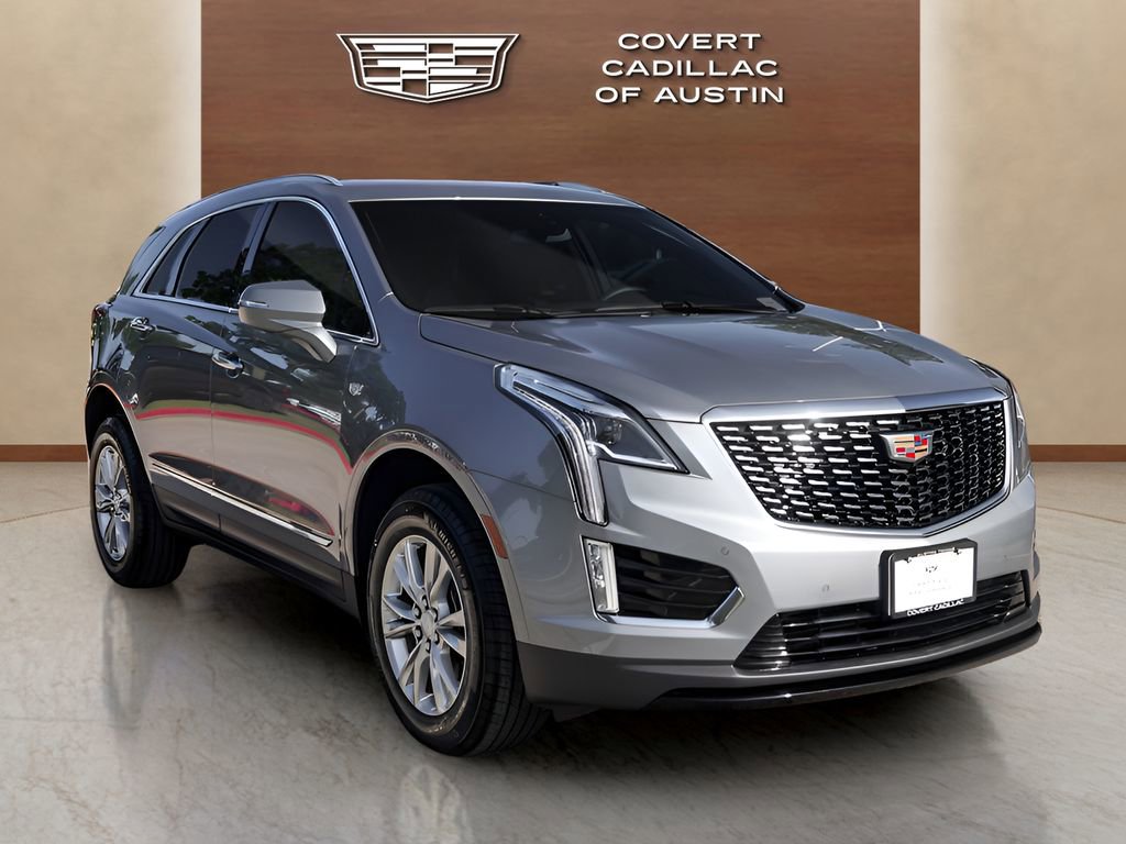 Used 2025 Cadillac XT5 Luxury w/ LPO, Floor Liner Package FWD image 6